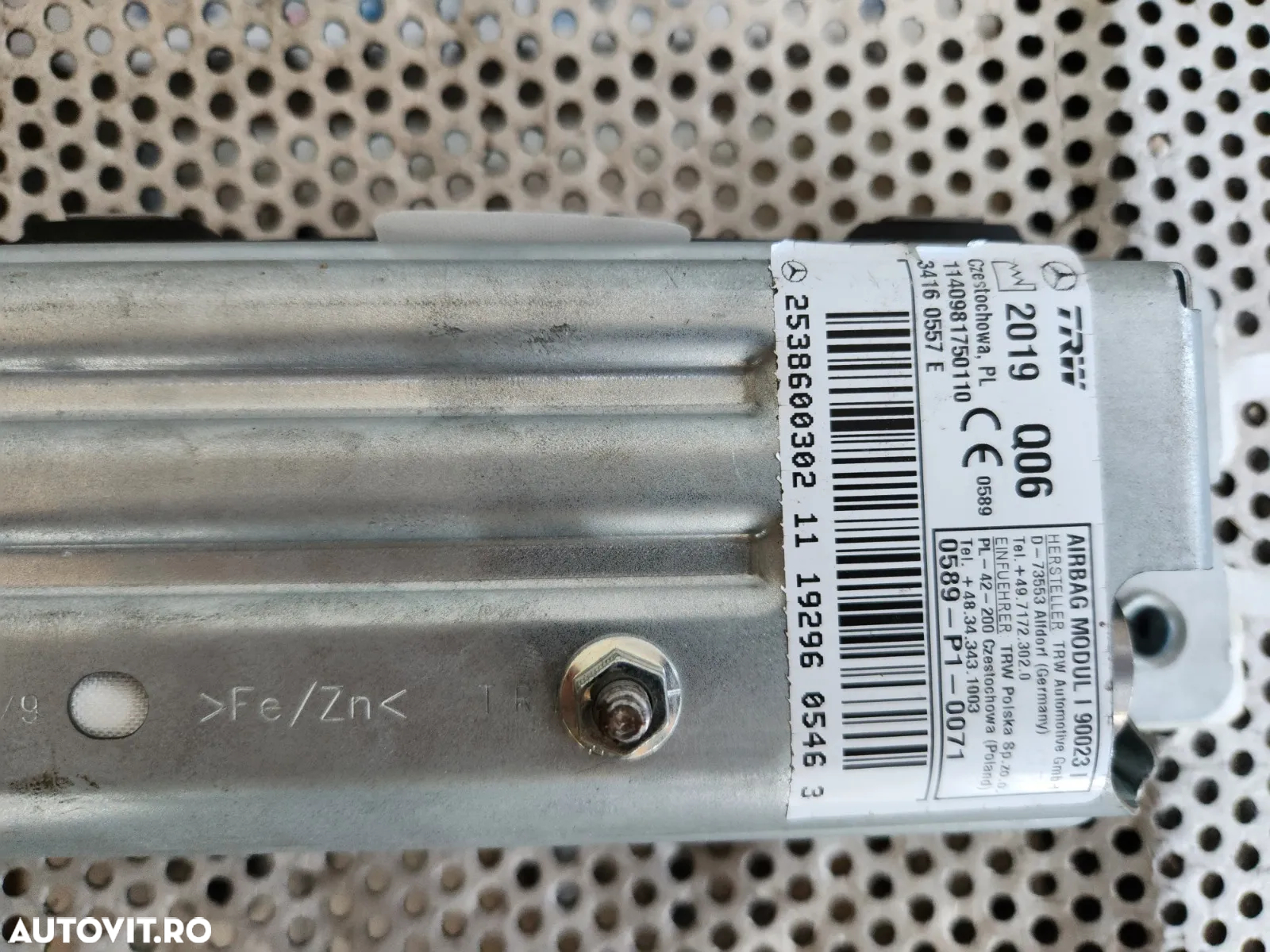 Airbag Genunchi Mercedes GLC W253 X253 Cod A Dezmembrez Mercedes Euro 6 Motor 654.920 - Dezmembrari - 6