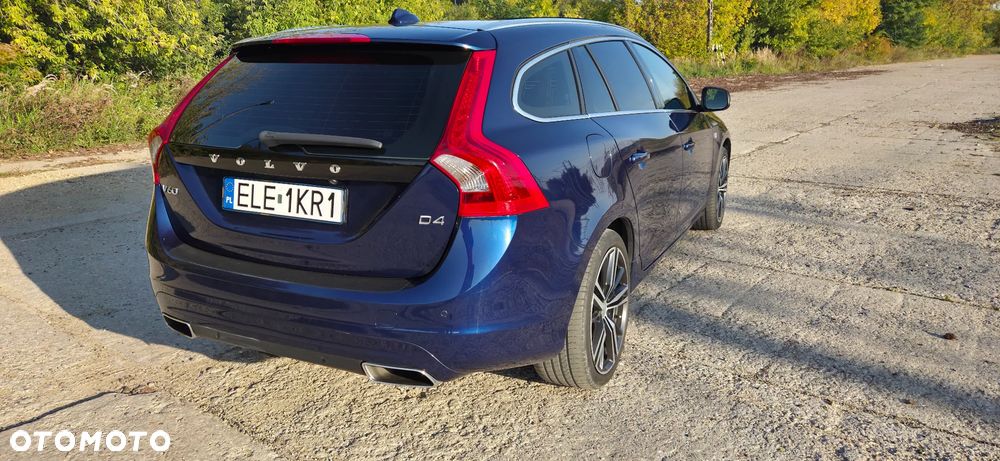 Volvo V60 D4 Drive-E Ocean Race - 8