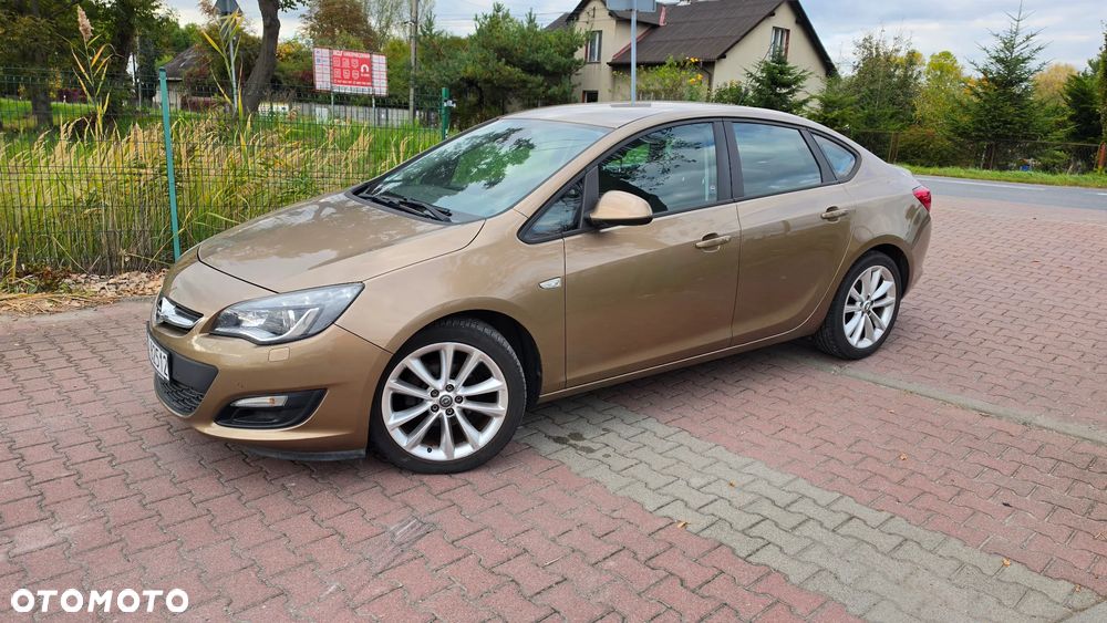 Opel Astra 1.4 Turbo Active - 29