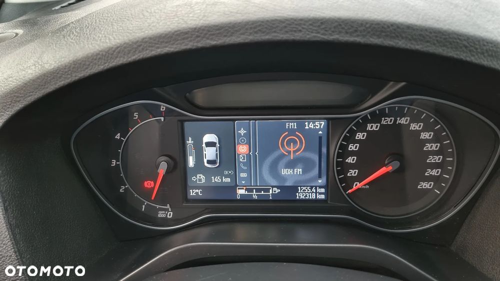 Ford S-Max 2.0 TDCi DPF Titanium - 26