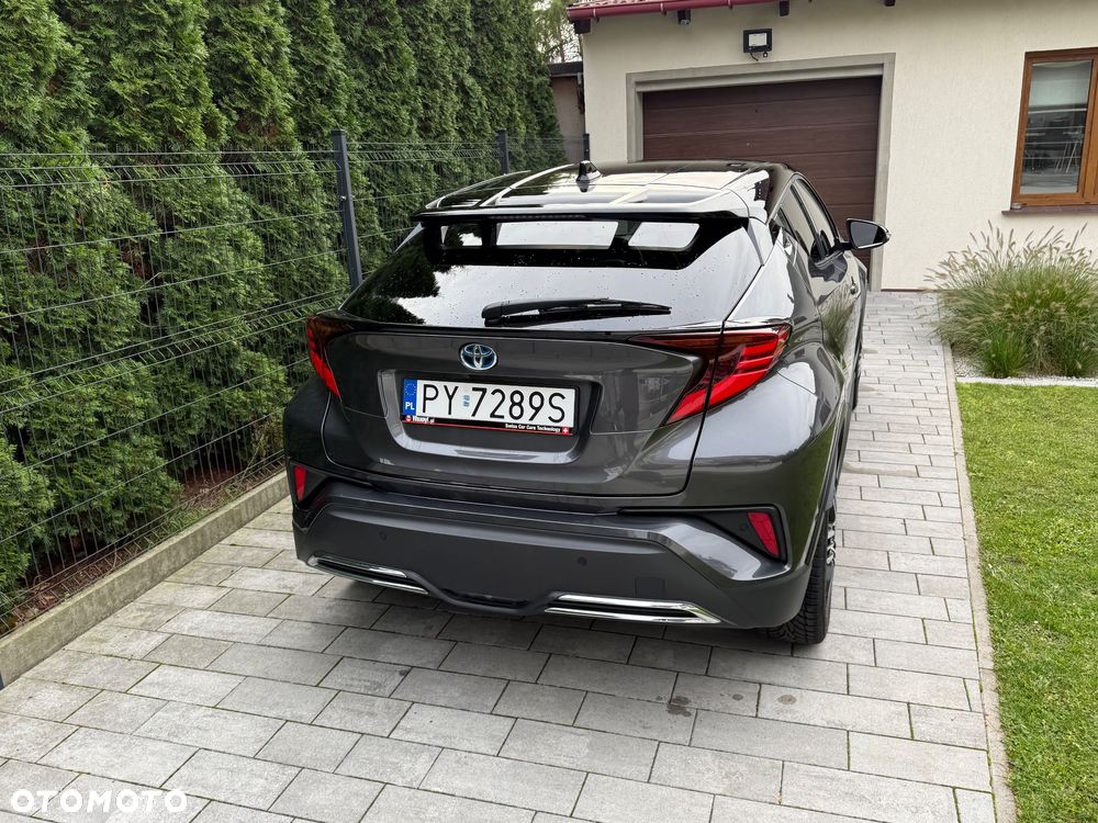 Toyota C-HR - 11