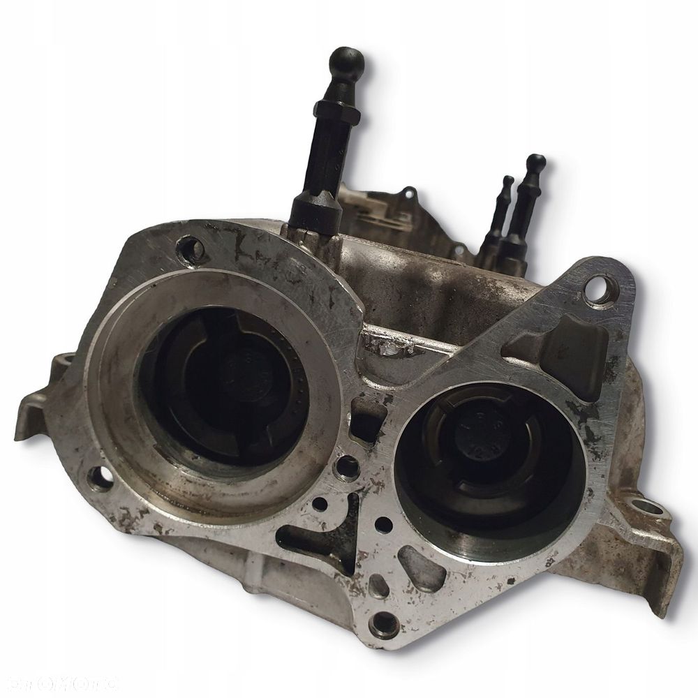 WAŁKI ROZRZĄDU Opel Corsa D 1.3 CDTI pokrywa 55209067 - 9