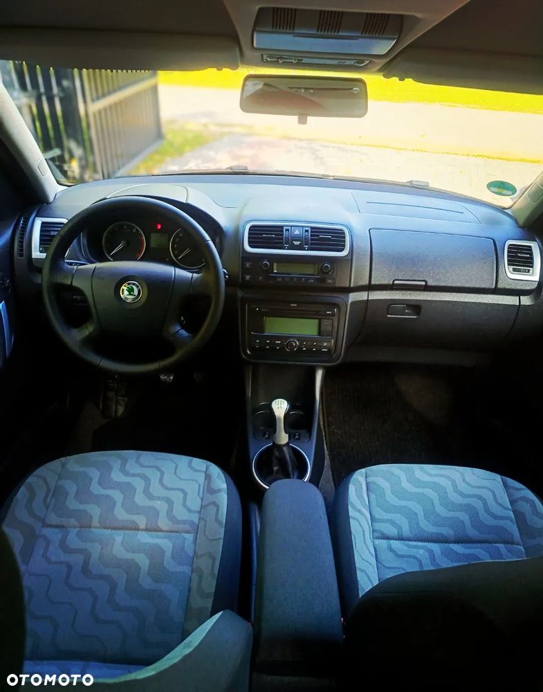 Skoda Roomster 1.6 16V Comfort PLUS EDITION - 18