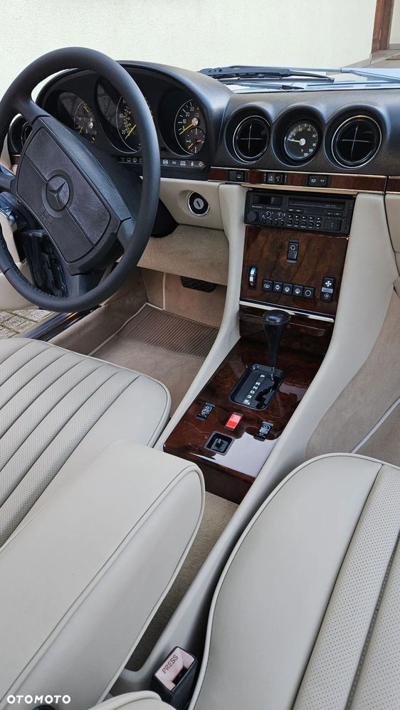 Mercedes-Benz SL - 30