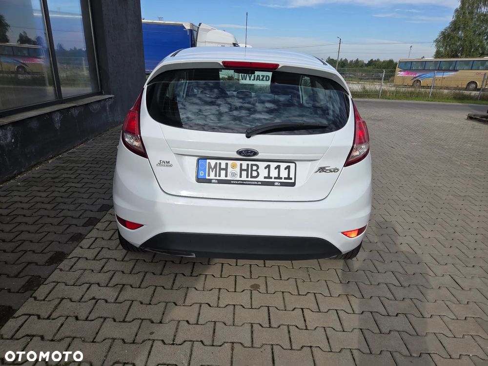 Ford Fiesta 1.5 TDCi ST&St Trend - 10