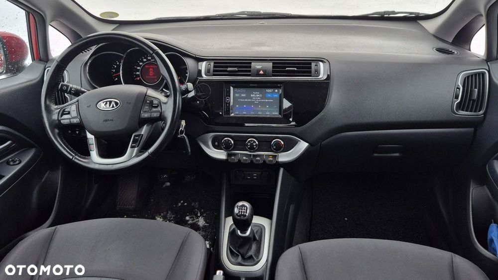 Kia Rio 1.4 crdi Business Line - 11