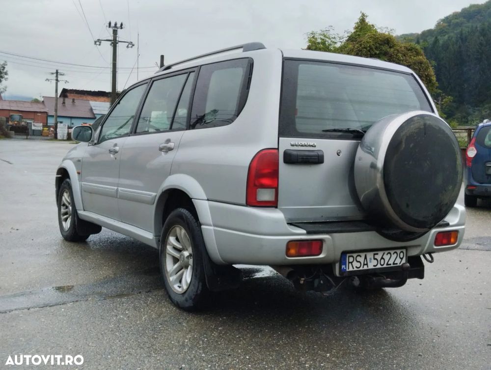 Suzuki Grand Vitara XL-7 2.0 TD Comfort - 4
