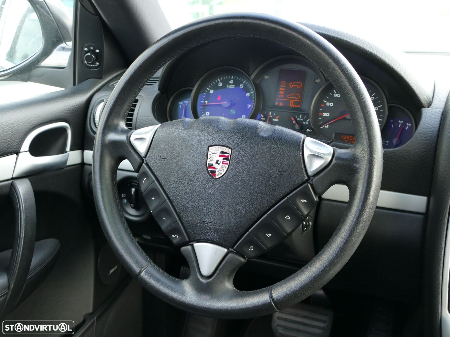 Porsche Cayenne Tiptronic - 37