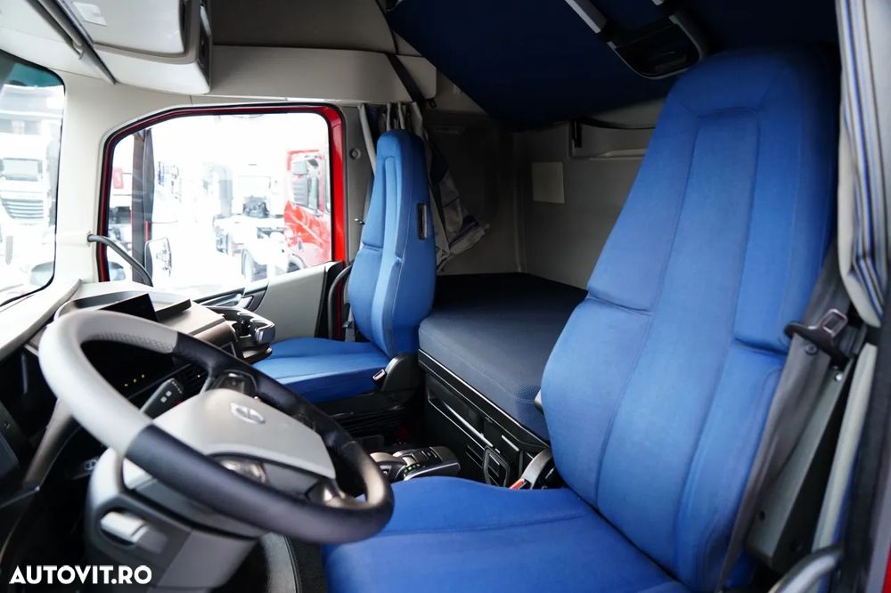 Volvo FH 460 / COMBINAT TANDEM / 120 M3 / TRANSPORT / I-SAVE / I-PARK COOL / PUNTE RIDICATĂ / PUNTE DIRECȚIE / CORTINĂ RANFORSATĂ - 28