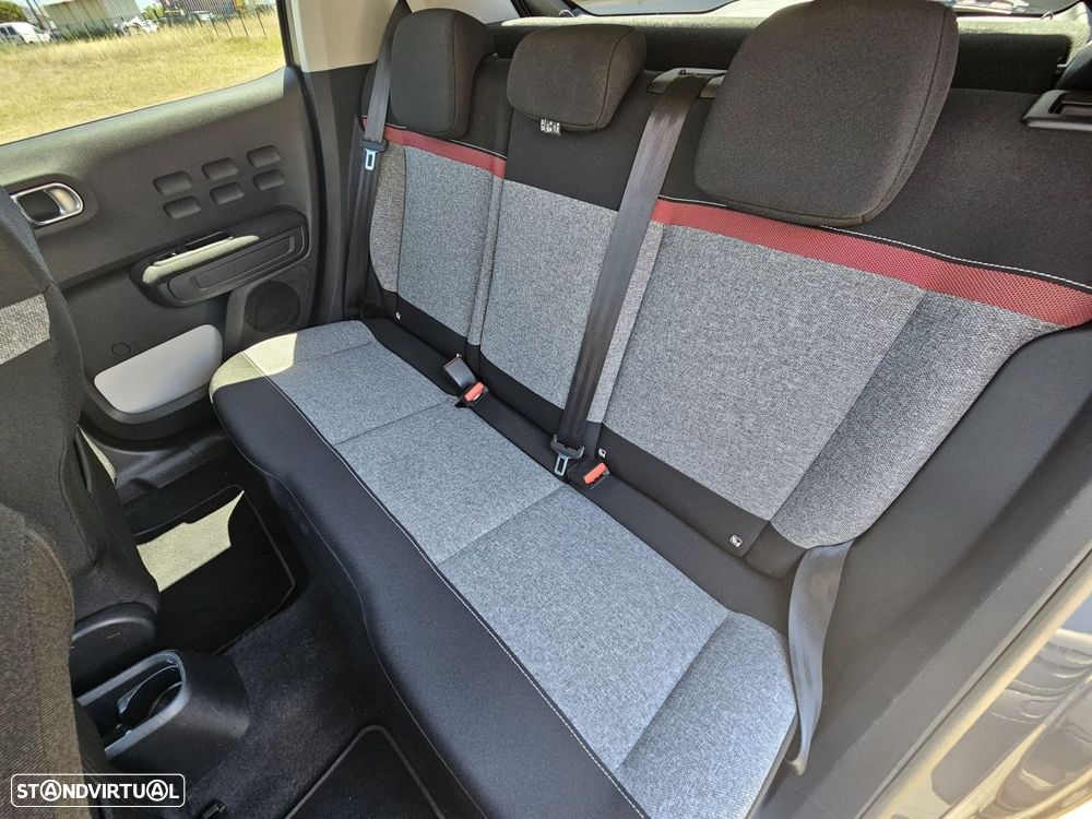 Citroën C3 1.2 PureTech C-Series - 19