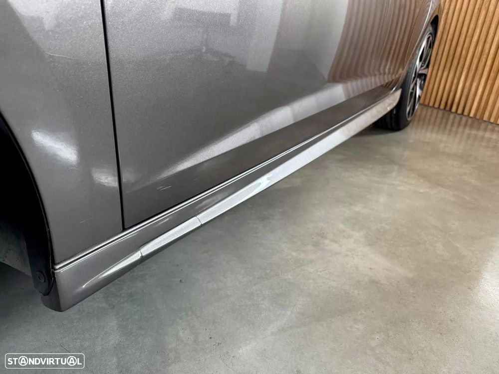 SEAT Leon 1.6 TDI DPF S&S I-Tech - 25