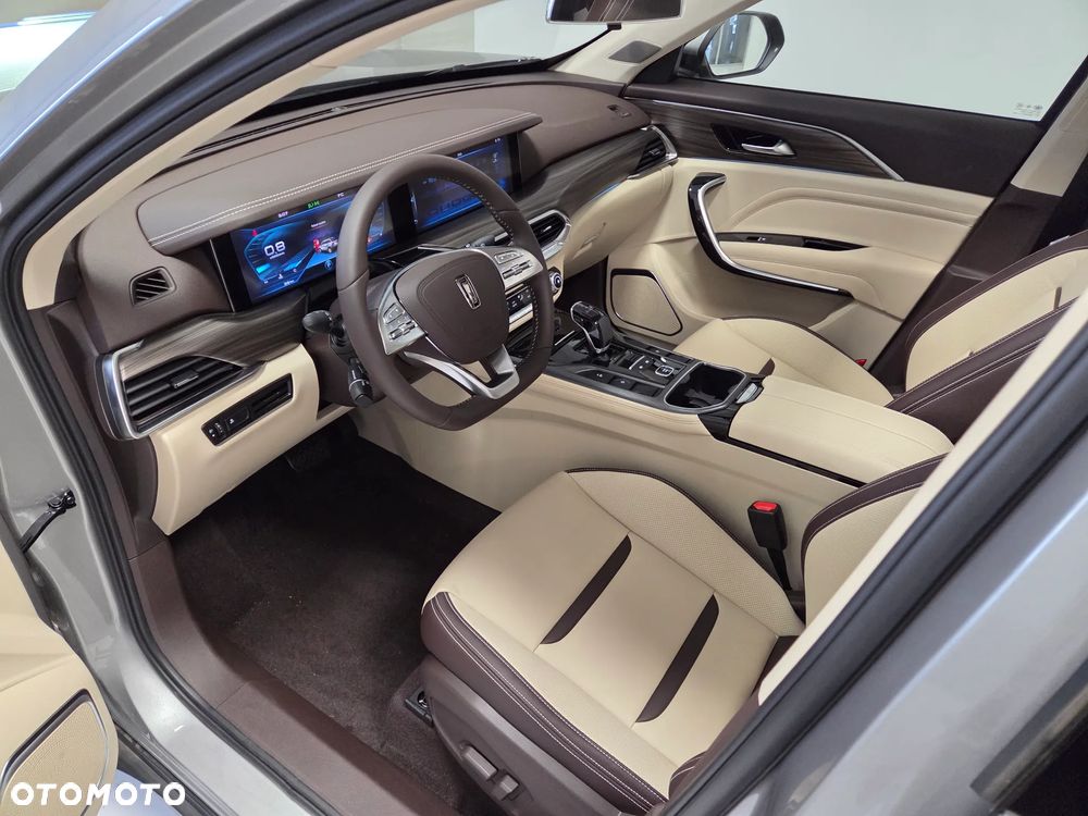 Bestune T77 1.5T Business DCT - 14