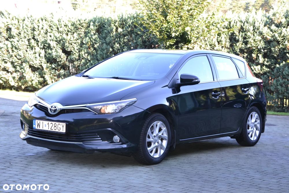 Toyota Auris 1.6 Premium - 1