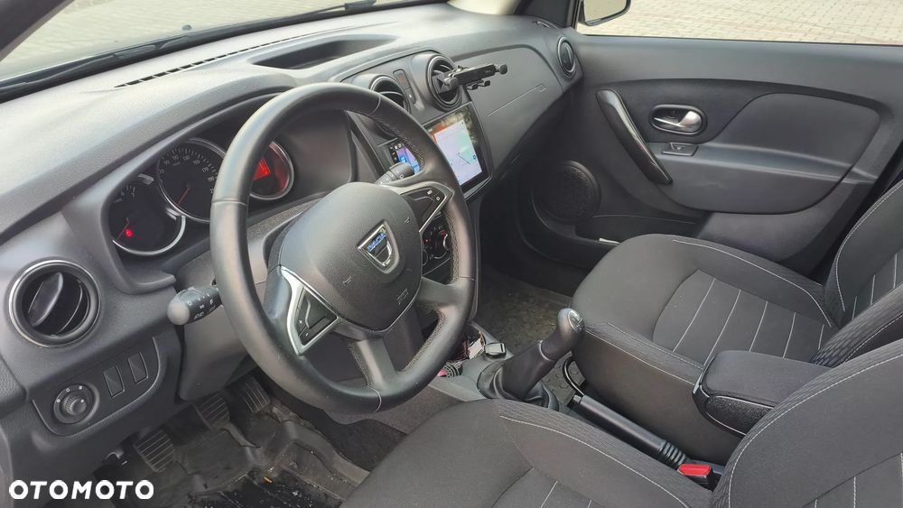 Dacia Sandero 1.0 SCe Laureate - 13