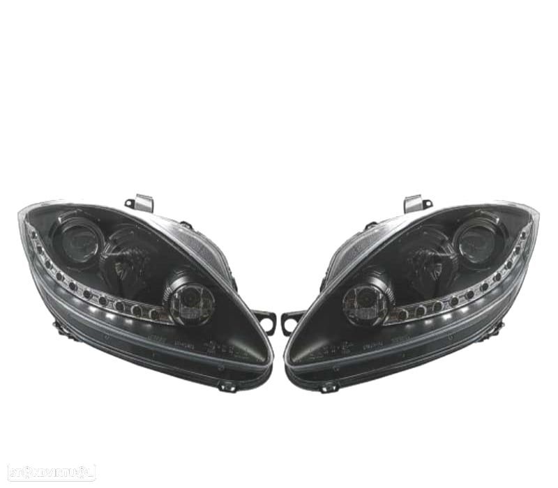 FARÓIS FRONTAIS PARA SEAT LEON 1P ALTEA TOLEDO 5P 04-09 LUZ DIURNA LED FUNDO PRETO - 1