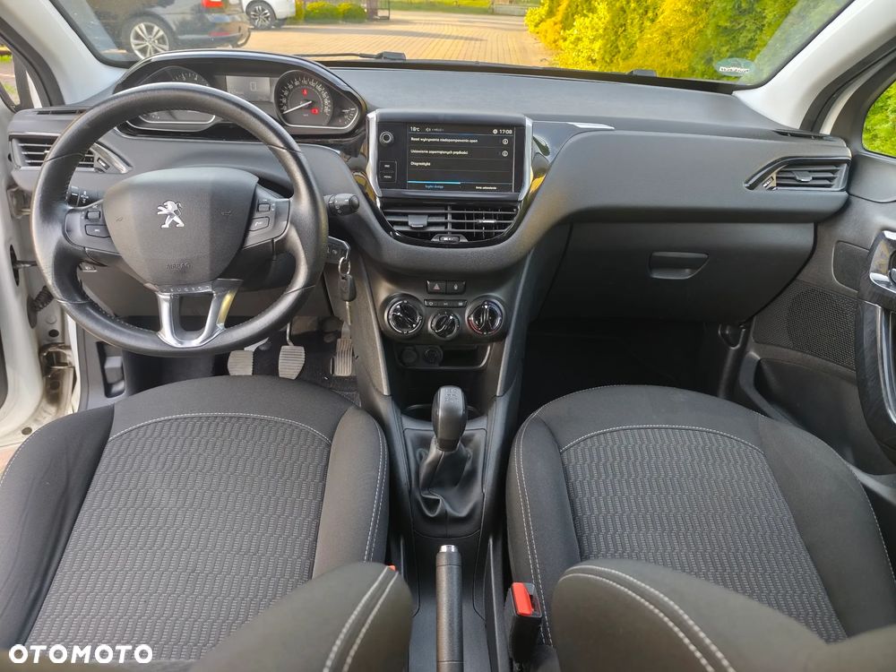 Peugeot 208 PureTech 82 Active - 22