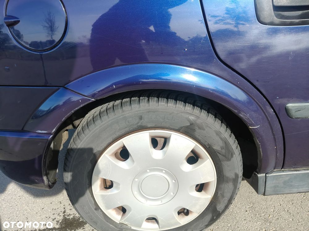 Opel Astra - 16