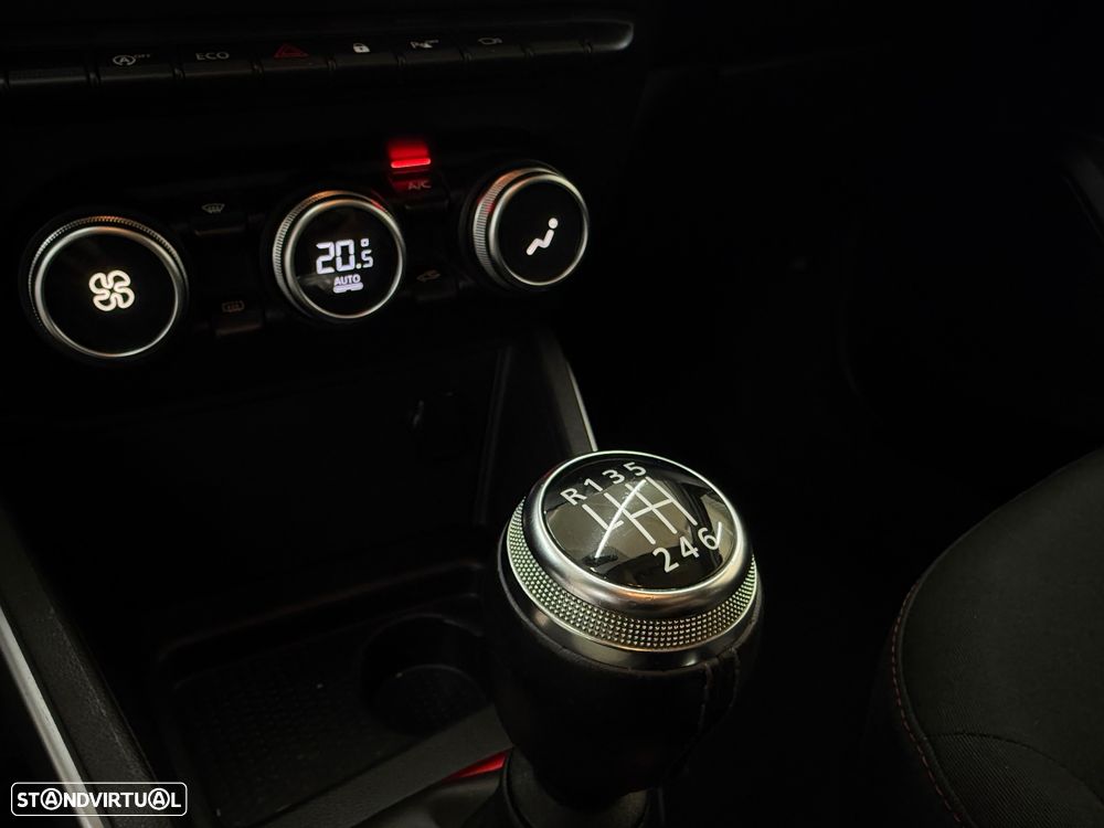 Dacia Duster 1.3 TCe Prestige - 26