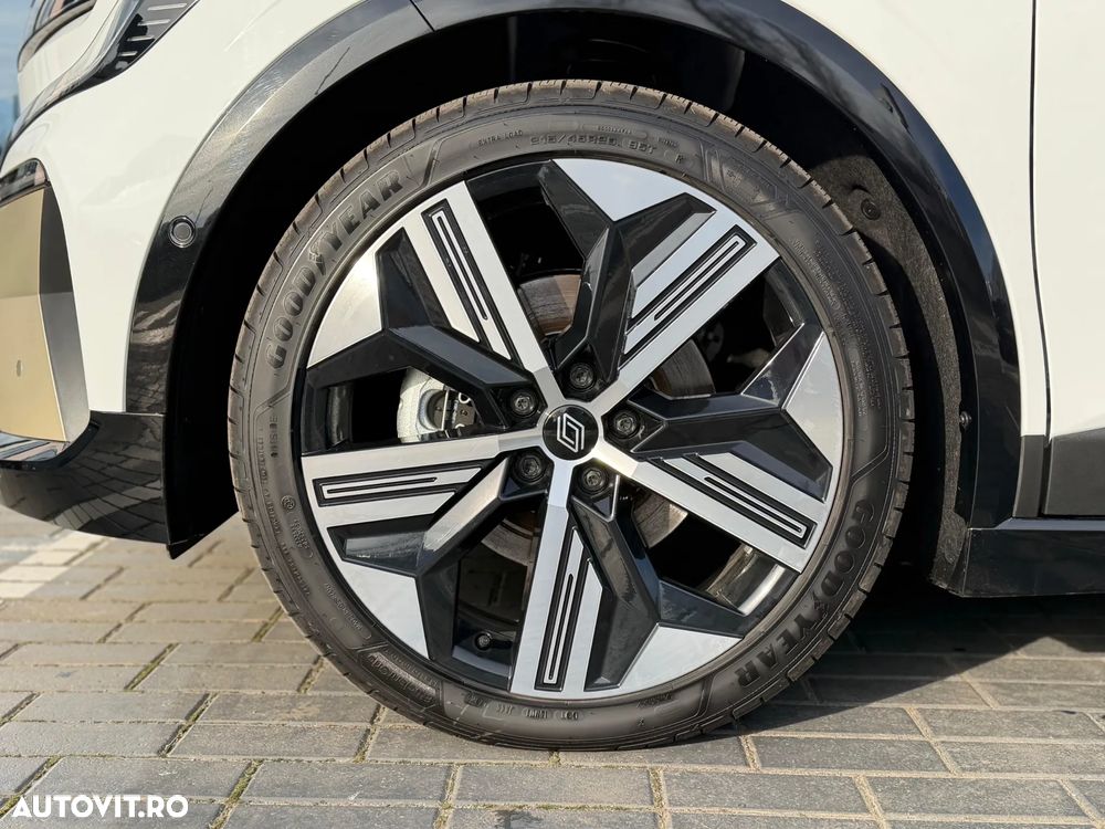 Renault Megane E-TECH 60 kWh 220 CP Iconic - 20
