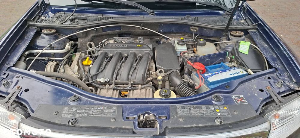 Dacia Duster 1.6 - 8