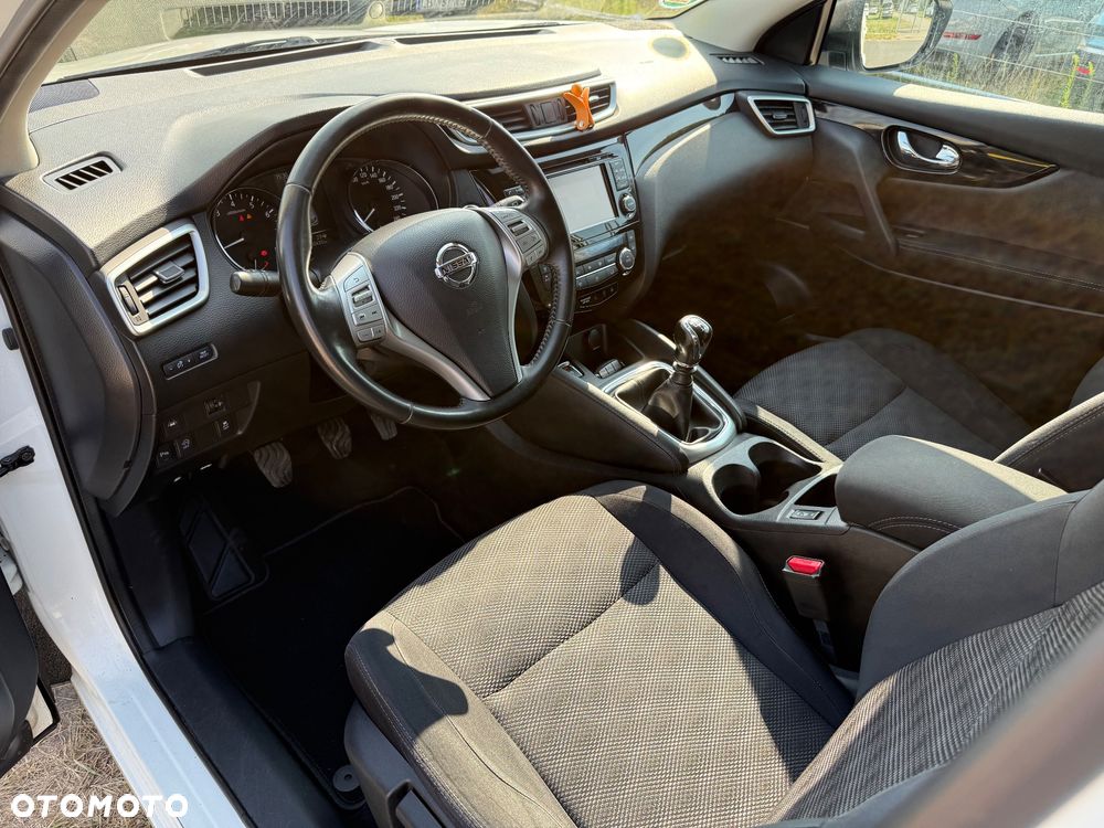 Nissan Qashqai 1.6 DIG-T Tekna - 11