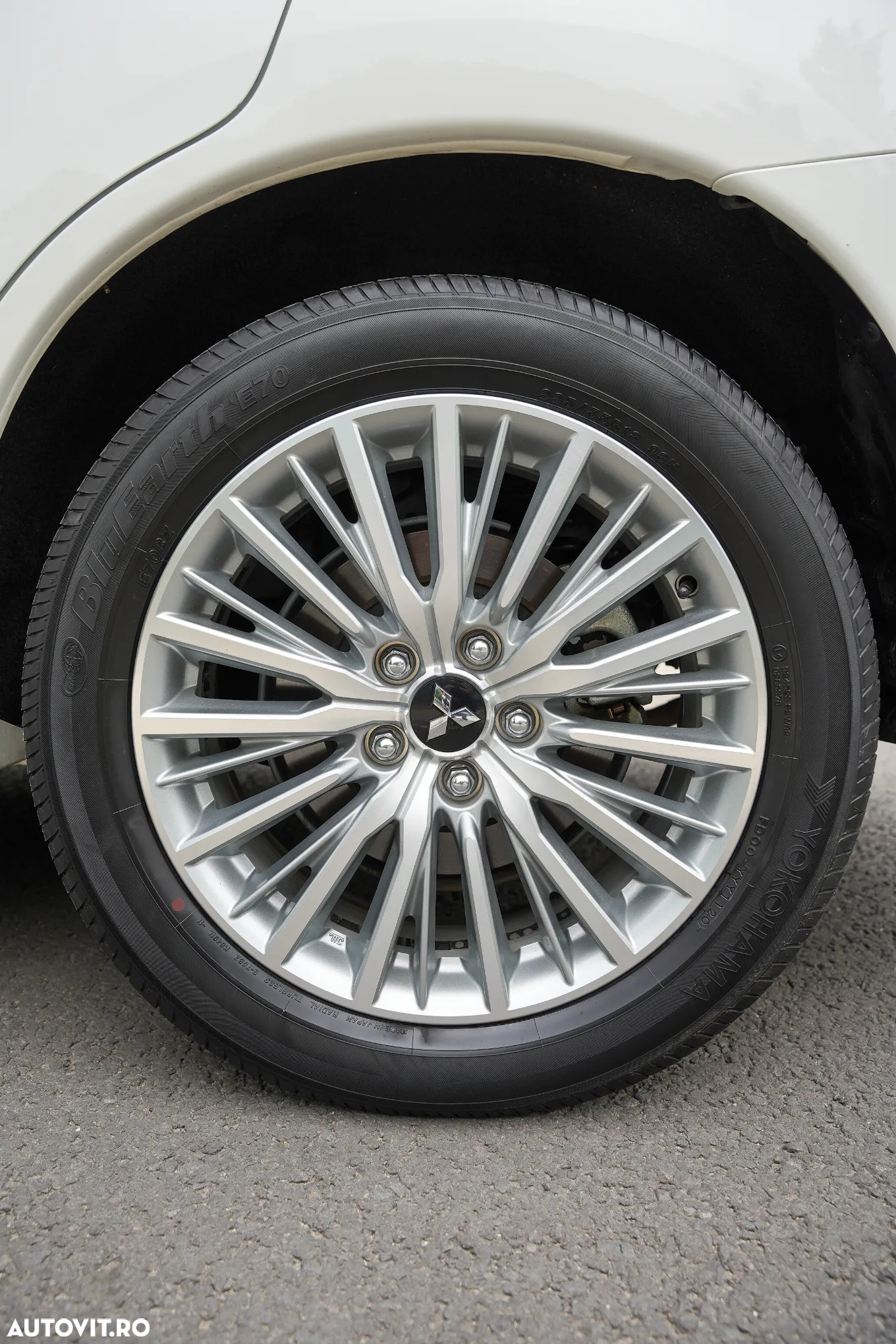 Mitsubishi Outlander PHEV 2.4 L 4X4 Invite - 23