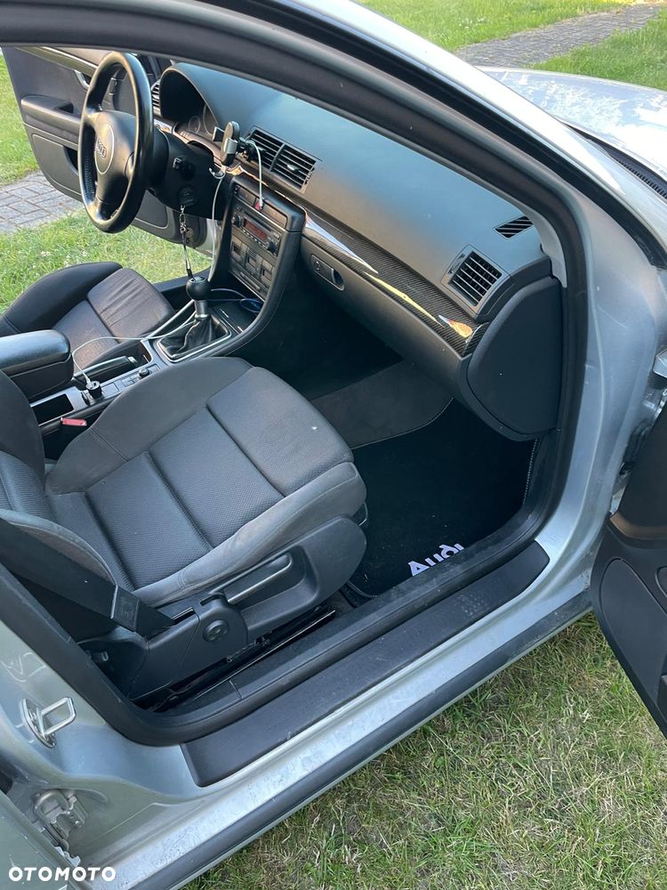 Audi A4 Avant 1.9 TDI - 9