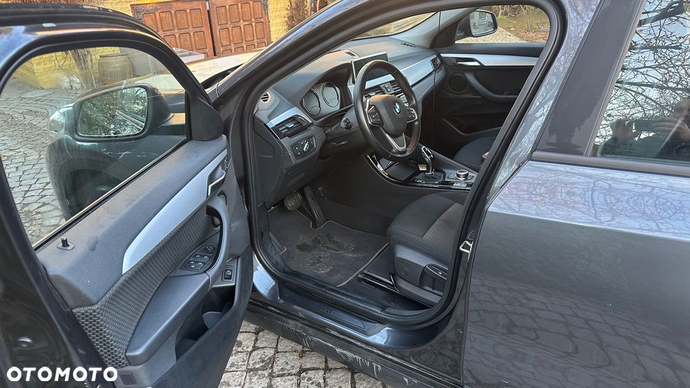 BMW X2 sDrive18d Advantage Plus - 8