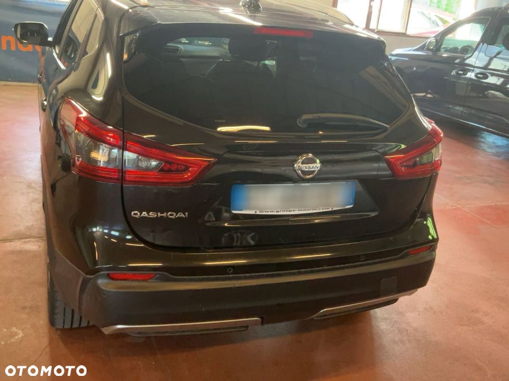 Nissan Qashqai 1.6 DIG-T Tekna+ - 3