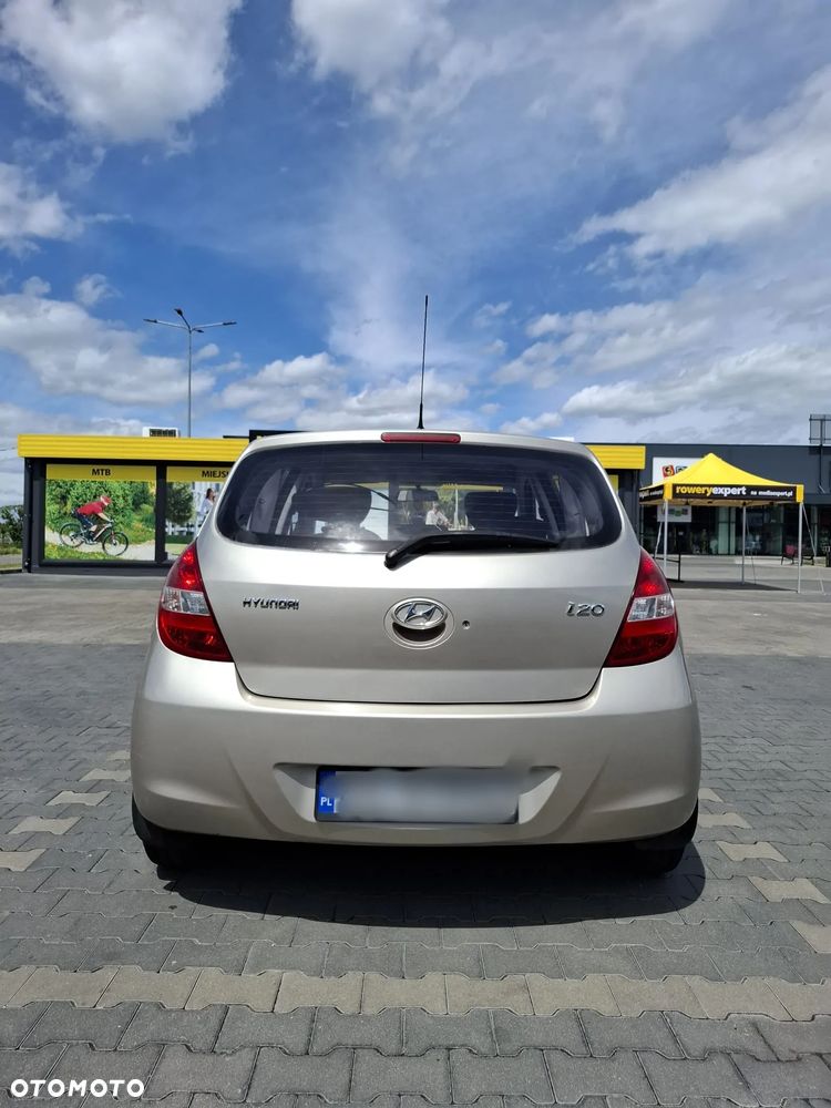 Hyundai i20 - 3