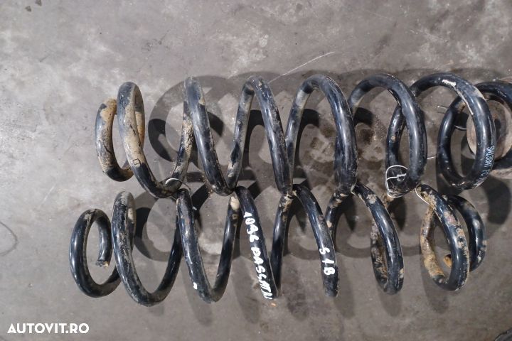 Arc spate dreapta Volkswagen VW Passat B6 [2005 - 2010] wagon 5-usi 2 - 1