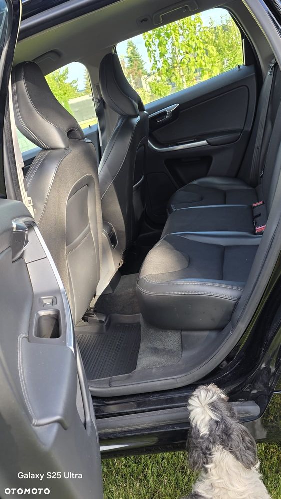 Volvo XC 60 D4 AWD Momentum - 6