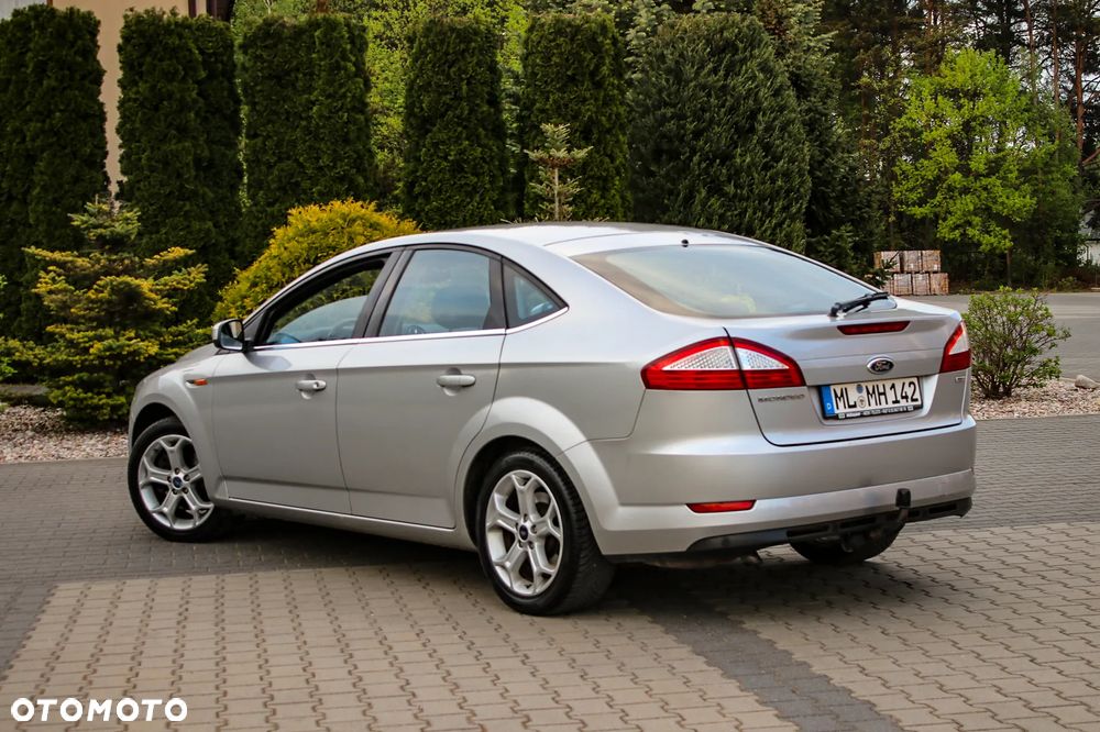 Ford Mondeo 2.0 TDCi Viva Titanium - 17