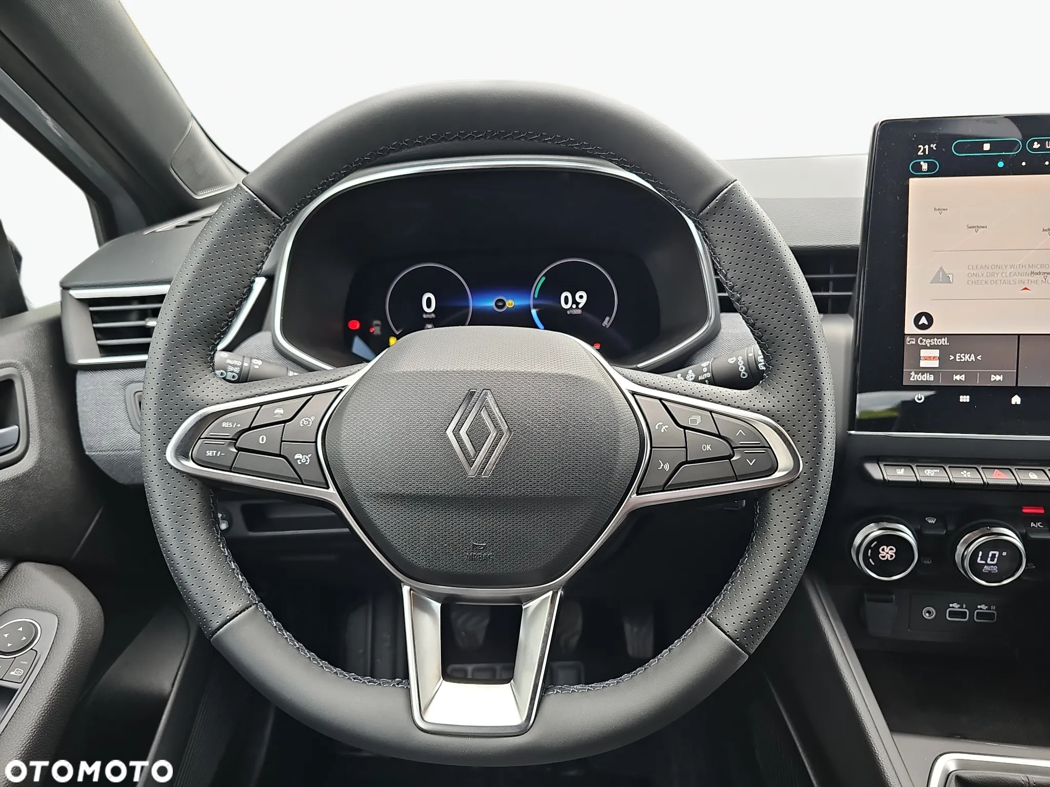 Renault Clio 1.0 TCe Techno - 15
