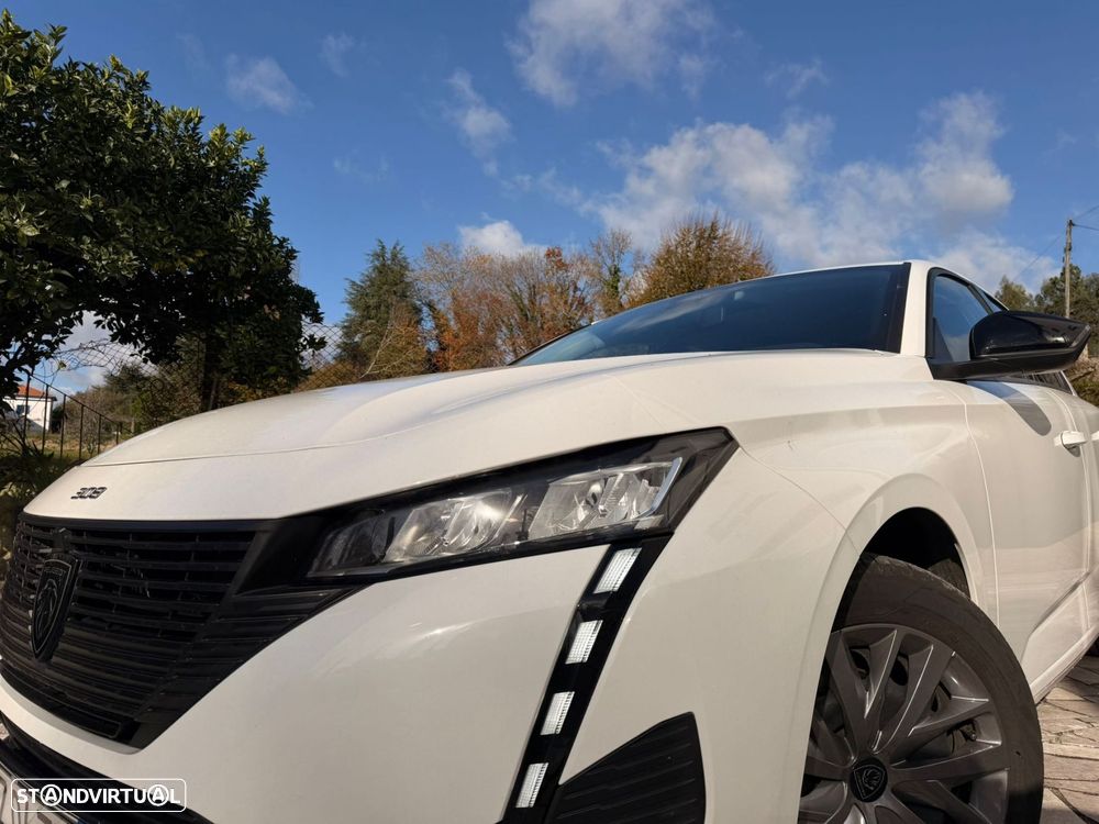 Peugeot 308 1.2 PureTech Allure EAT8 - 34