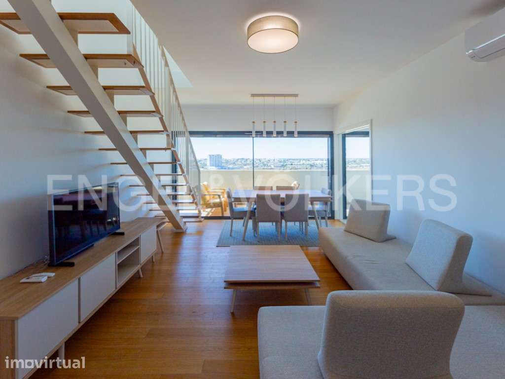 Penthouse T2 com suíte e terraço vista mar em Faro - Grande imagem: 3/52