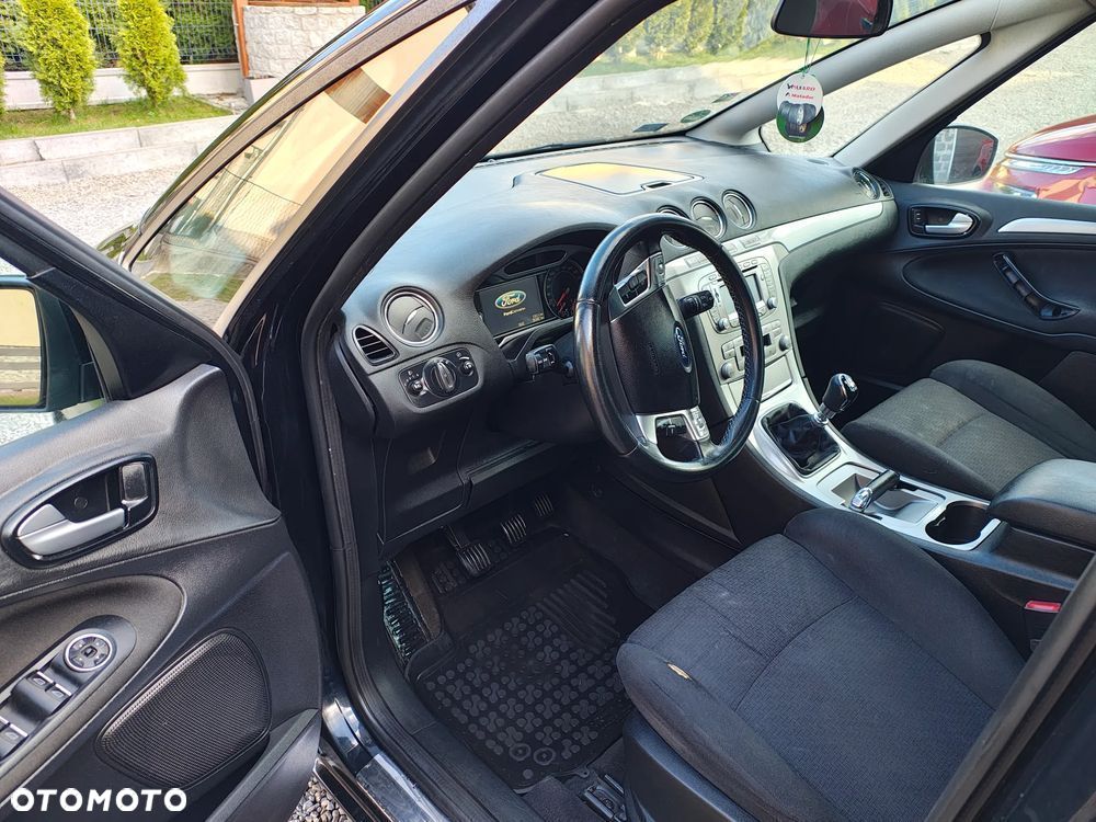 Ford S-Max - 1