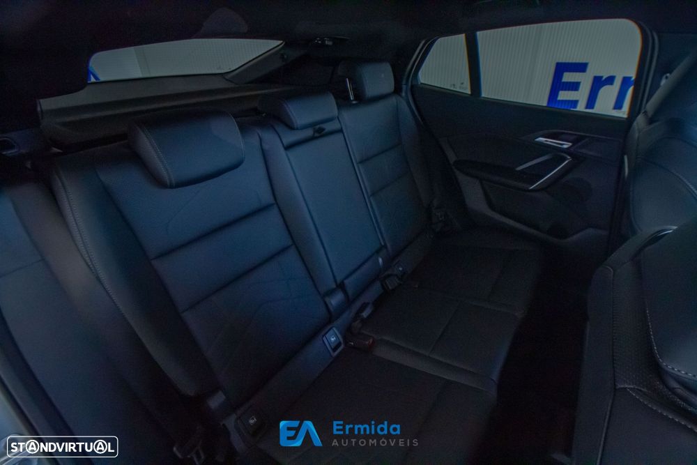 BMW X2 sDrive20i - 27