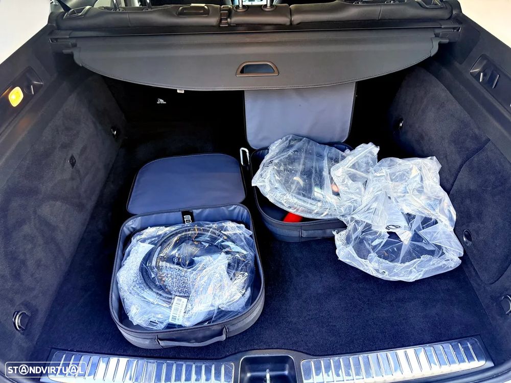 Mercedes-Benz GLE 350 de 4Matic - 37