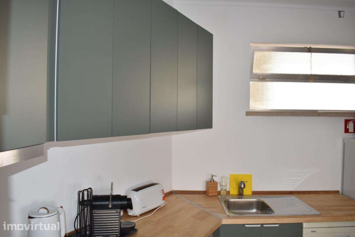 Apartamento com 1 quartos - localizado em Portimao - Grande imagem: 4/12