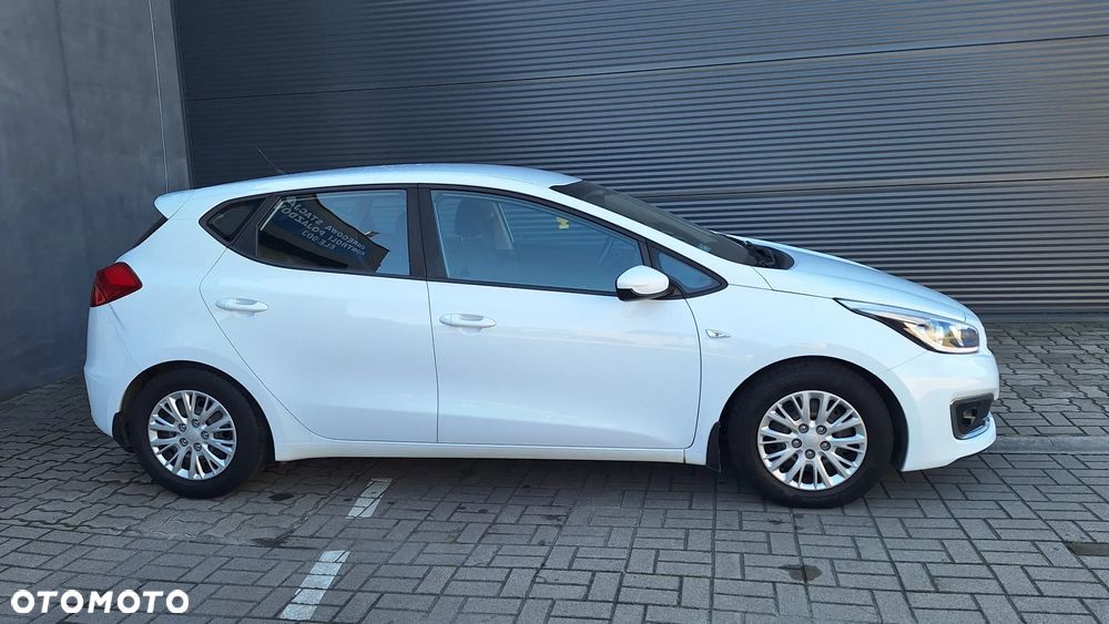 Kia Ceed Cee'd 1.6 CRDi L - 5