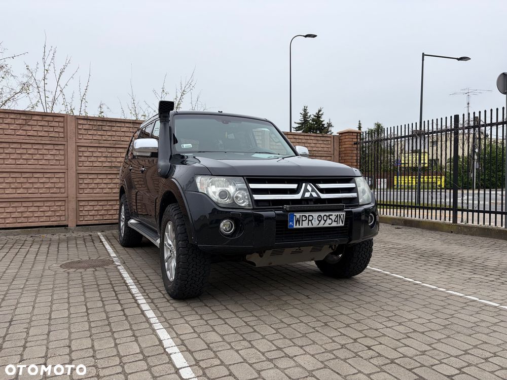Mitsubishi Pajero 3.2 DID Instyle - 11