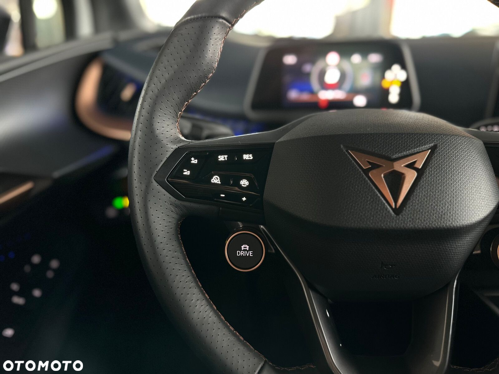 Cupra Tavascan 82kWh 4Drive VZ - 19