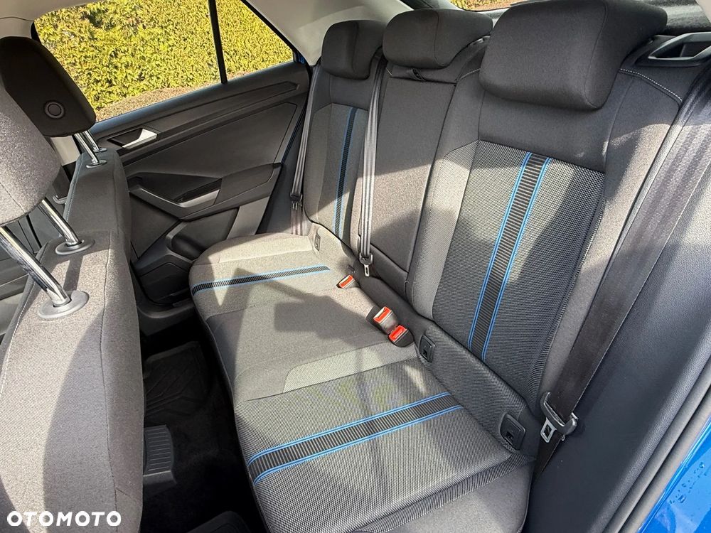 Volkswagen T-Roc 1.0 TSI OPF Style - 18