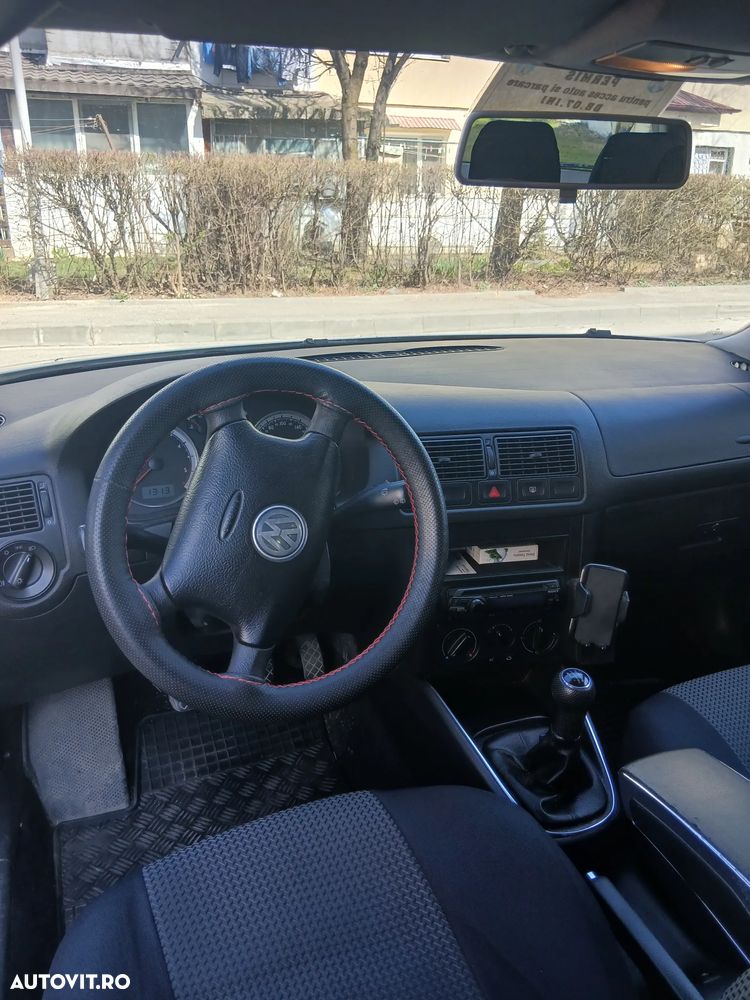 Volkswagen Golf 1.9 TDI - 5