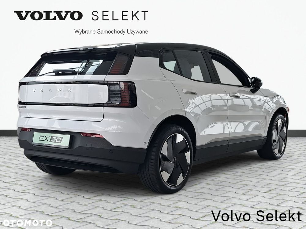 Volvo EX30 69kWh Single Motor Long Range Ultra - 6