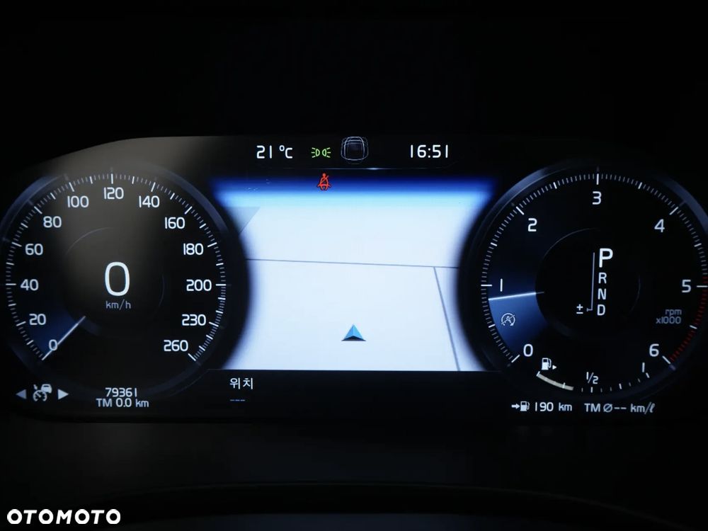 Volvo XC 60 D5 AWD Geartronic Inscription - 28