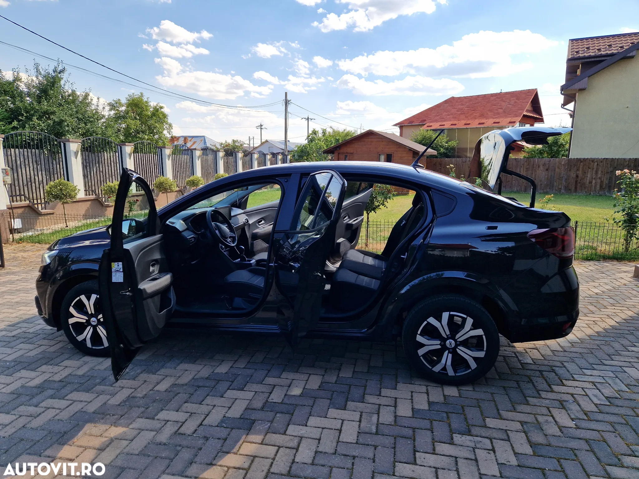 Dacia Logan TCe 90 CVT Prestige - 22