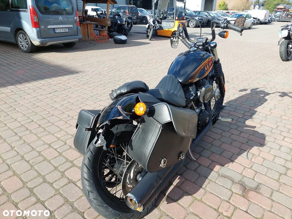 Harley-Davidson Softail Street Bob - 5