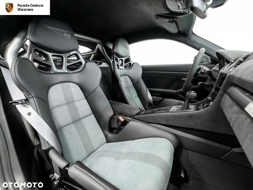 Porsche 718 Cayman - 15